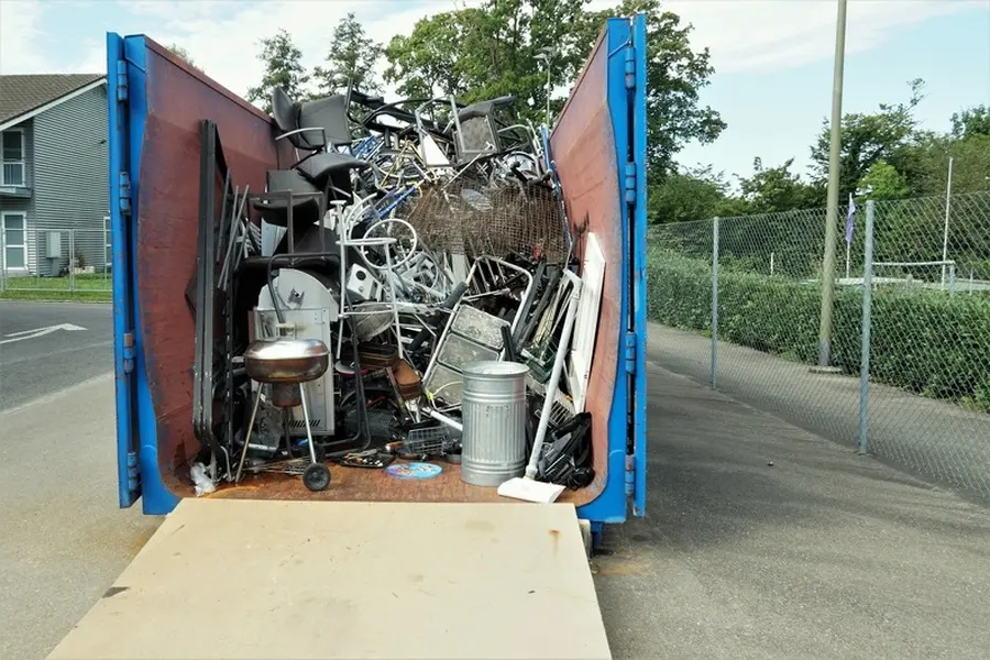 How Junk Removal Services Simplify The Moving Process in Huntsville, AL